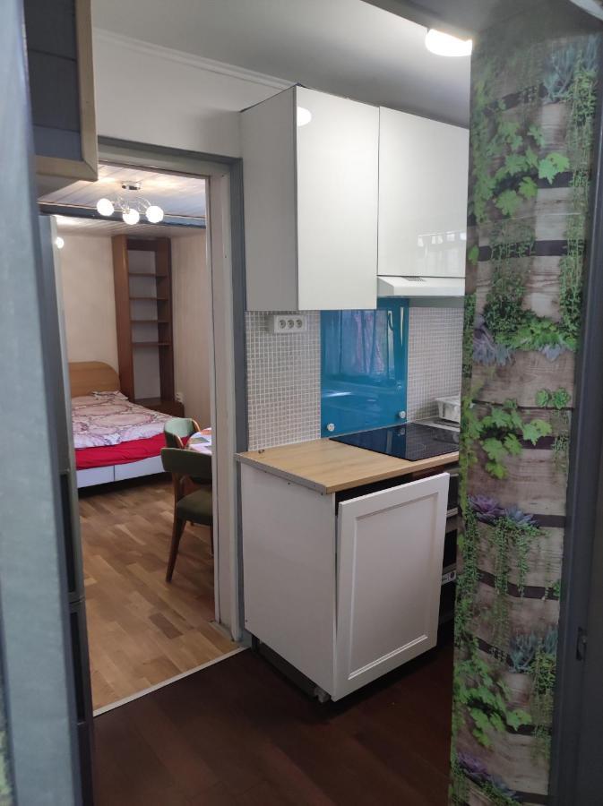 Apartamento Studio indépendant dans un maison Saint-Denis  Exterior foto